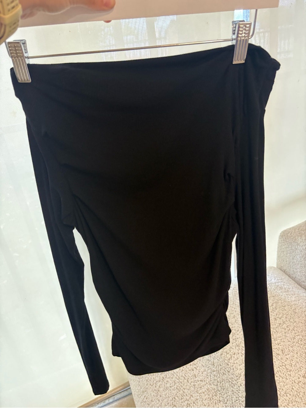 Black Off-Shoulder Longsleeve Top